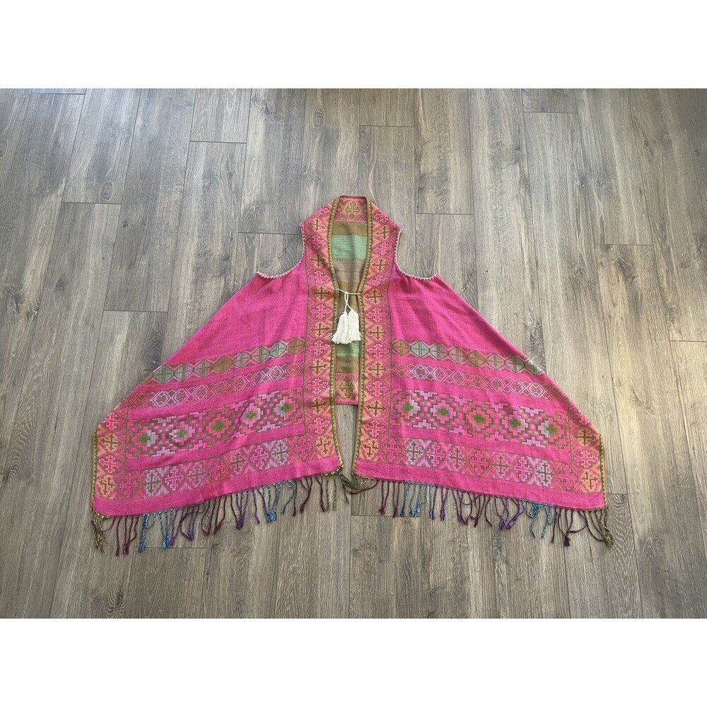 Pashima Vest Shawl Tassle Tied Purple Pink Lagen Look